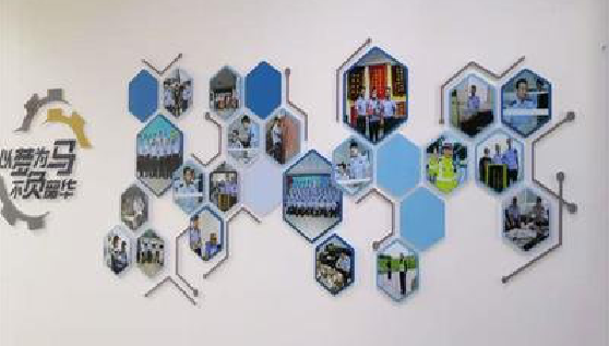 田林文化墙最常见的做法。