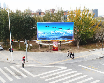 田林户外大屏广告投放要点。